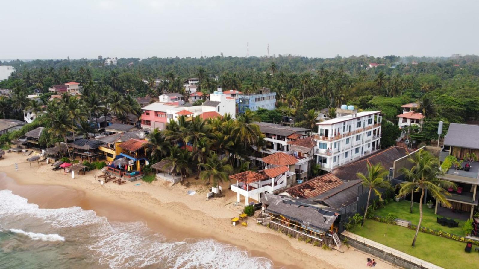 Hotel Remember Hikkaduwa Extérieur photo